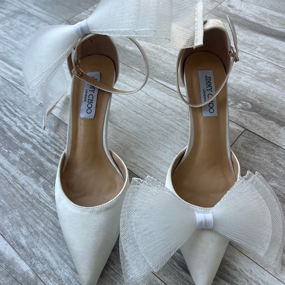 Jimmy Choo Shoes - Jimmy Choo Averly 100 White Bow Heels – EU 40 / US 9
